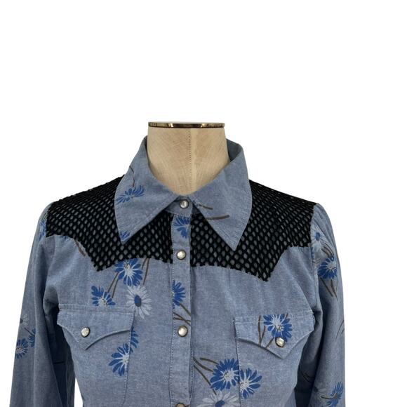 One Teaspoon Wild‎ Saloon Chambray Shirt Top Button Down Floral Blue Size XS - Picture 3 of 15
